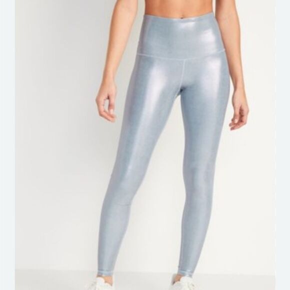 NEW OLD NAVY powersoft XS Silver Shimmer Leggings metallic 7/8 yoga new w tags - Picture 1 of 7